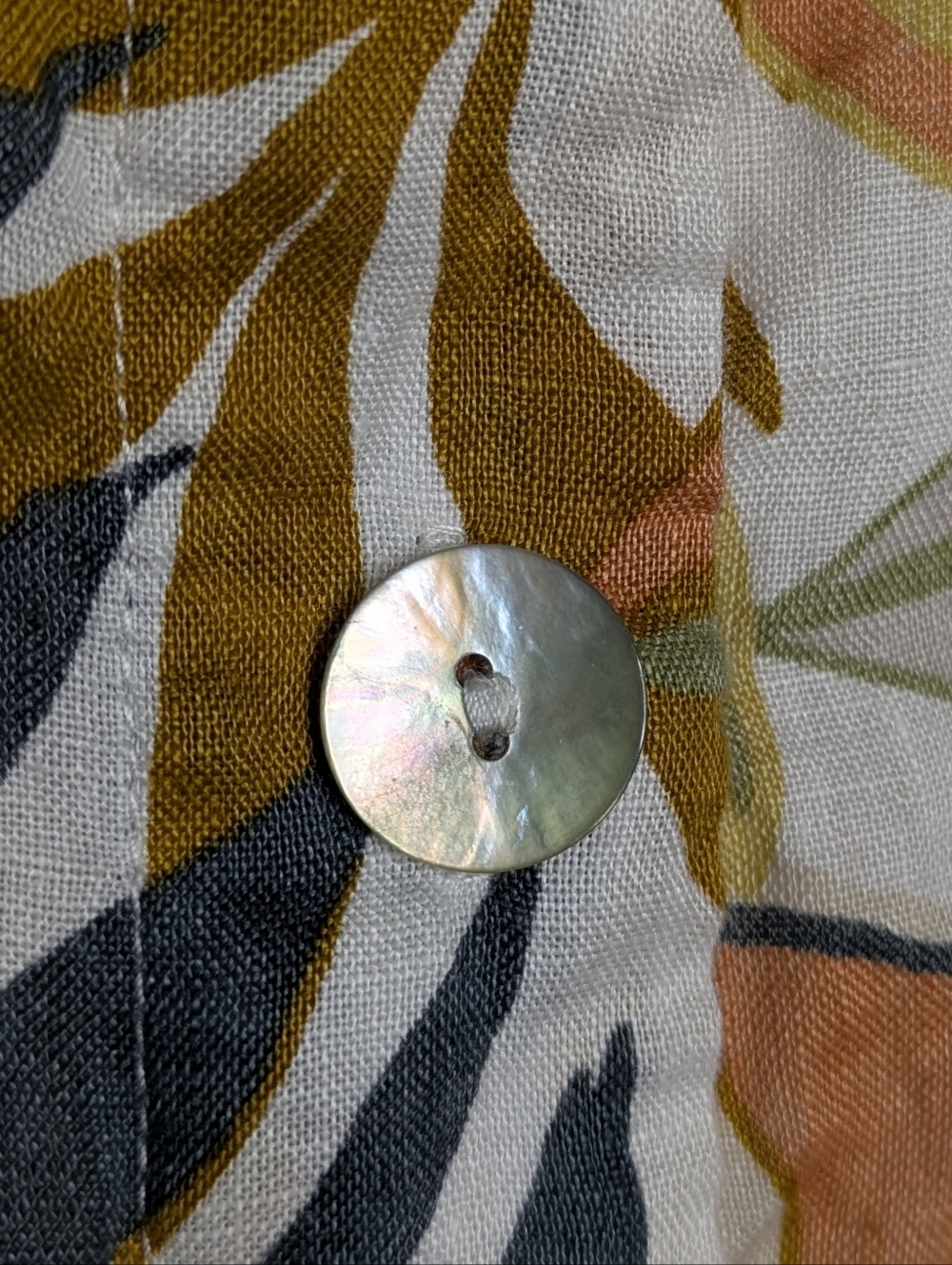 C&C California White Yellow Blue Tropical Square Neck Linen Button Up Tank Top M - Picture 3 of 8